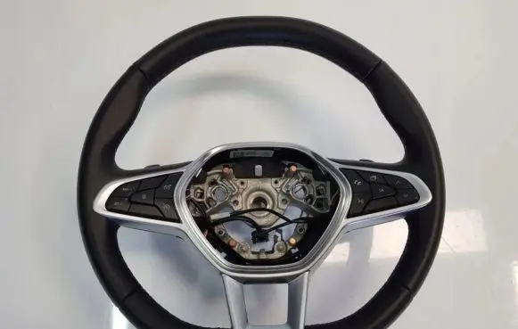 Renault Captur II Steering wheel