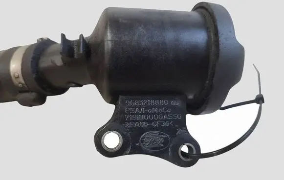 Citroen C-Crosser Oil fill pipe 9683218880