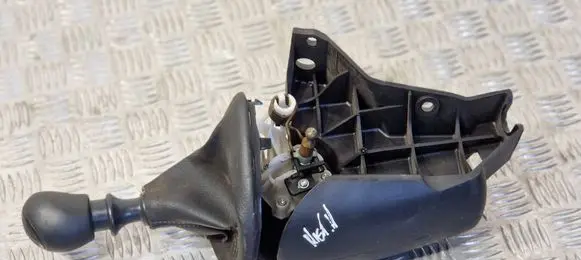 Renault Master III Gear shifter/selector 8200744935