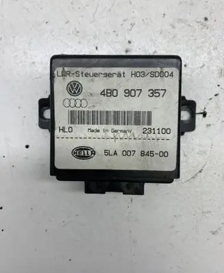 Audi A6 S6 C5 4B Light module LCM 4B0907357 5LA00784500