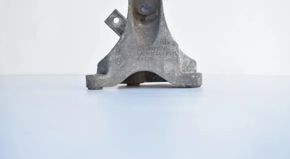 Audi A6 S6 C6 4F Engine mounting bracket 4F0199308AB