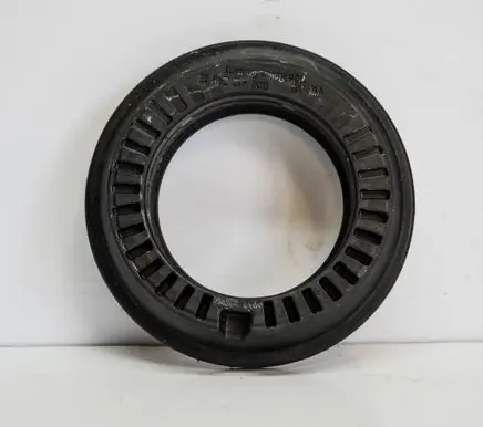 Volkswagen PASSAT B8 Front upper strut mount 5Q0412249E