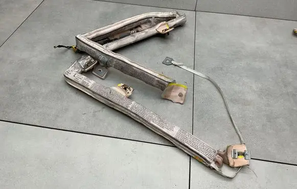 Volkswagen PASSAT CC Roof airbag 3C8880741B