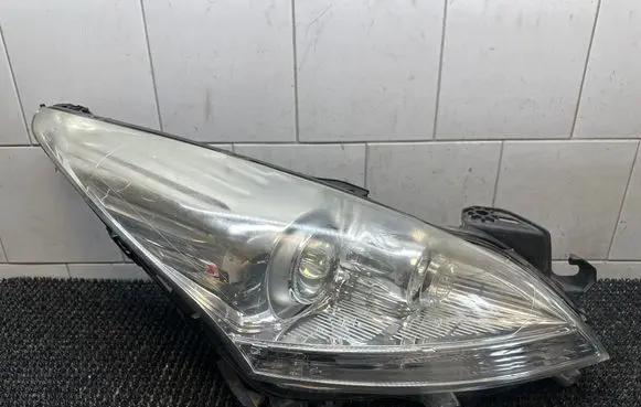 Peugeot 3008 I Headlight/headlamp 9685473680