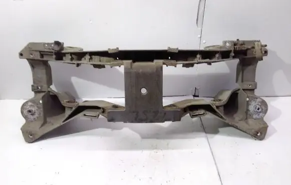 Volvo S70 V70 V70 XC Rear subframe 9157290