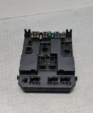 Peugeot 307 Comfort/convenience module 9651197480A 9651196780A 00668510231204
