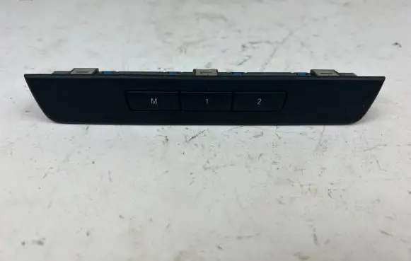 BMW 5 GT F07 Seat memory switch 9215808 28227070 SZ1003031614