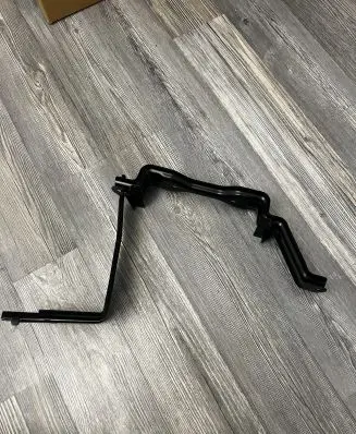 Battery bracket