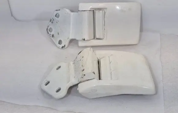 Volkswagen Transporter - Caravelle T5 Tailgate/trunk/boot hinge 7H0827154 7H0827152