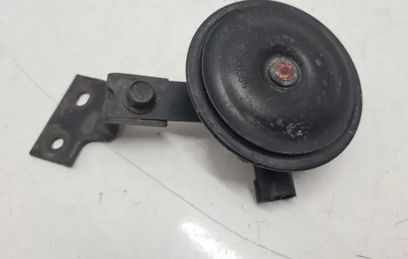 Hyundai Santa Fe Horn signal 966202W700