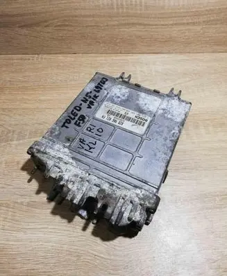 Seat Toledo I (1L) Engine control unit/module ECU 028906021FN 0281001605