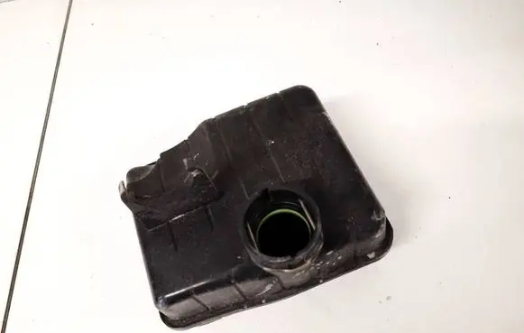 BMW 5 F10 F11 Intake resonator 13718512249 1371851224901