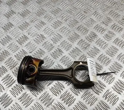 Volkswagen Golf VIII Piston 06Q107065