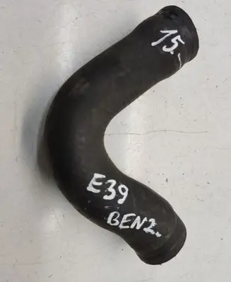 BMW 5 E39 Engine coolant pipe/hose