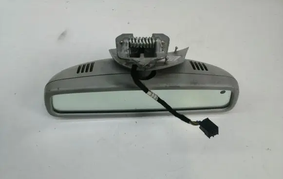 Rear view mirror (interior)