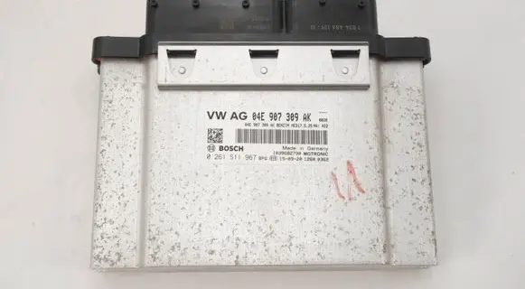 Volkswagen Caddy Engine control unit/module 04E907309AK 0261S11967