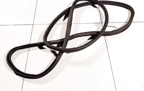 Renault Espace - Grand espace IV Rubber seal rear door 