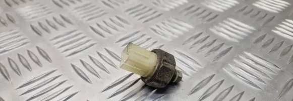 Nissan King Cab, Navara Sensor 0114H