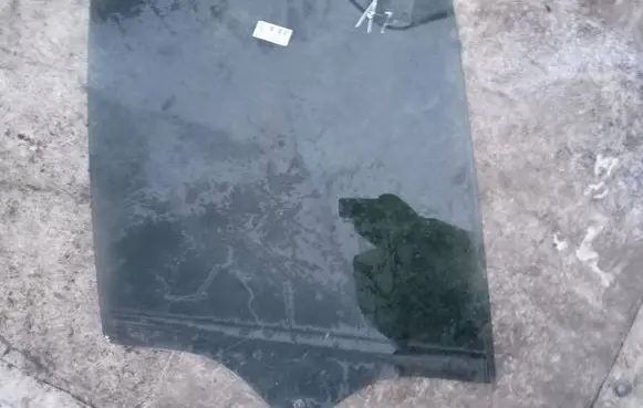 BMW X5 E53 Rear door window glass AS3 43R-004553