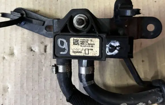 Citroen C4 I Exhaust gas pressure sensor 9662143180 05883188 21DPS10002