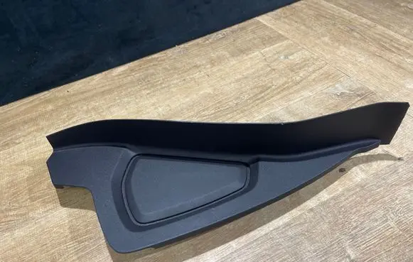 Land Rover Range Rover Velar Dashboard side end trim J8A204481A 105898429C