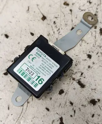 Toyota Prius (XW20) Door control unit/module 8999147030 3833AASAT6 48411010740