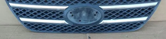 KIA Ceed Front bumper upper radiator grill