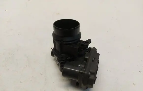 BMW X5 G05 Throttle body valve 8512452-JLK01