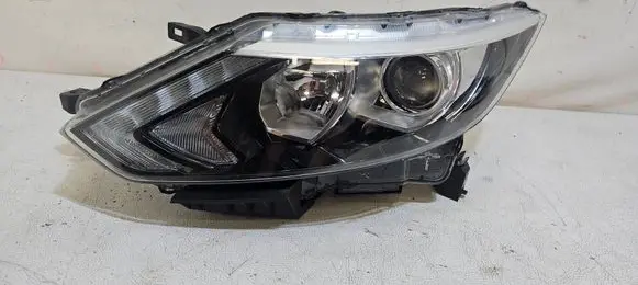 Nissan Qashqai Headlight/headlamp 10018013