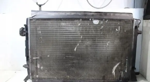 Volkswagen Caddy Coolant radiator