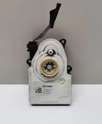 BMW 2 F45 Radiator active air flap actuator C47829103 00723743 07122017