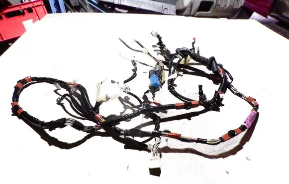 Lexus RX 330 - 350 - 400H Loading door wiring loom 8218448300
