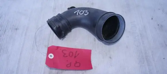 Maserati Quattroporte Air intake hose/pipe 670003846