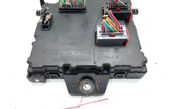 Renault Kangoo II Other control units/modules 8200924038