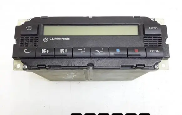 Volkswagen Golf IV Climate control unit 3b1907044a