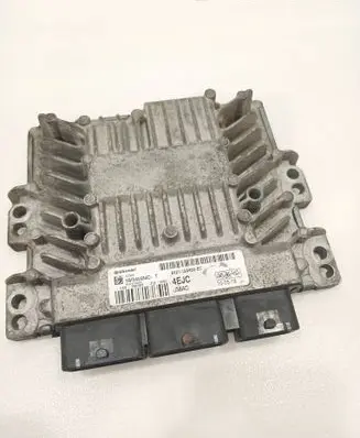 Ford Fiesta Engine control unit/module 8V2112A650EC 5WS40584CT