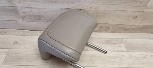 Citroen C5 Rear seat headrest 