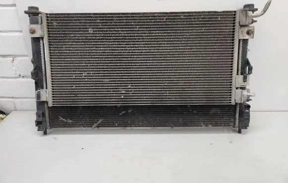 Chrysler Sebring (JS) Coolant radiator P1007064 16454 879332K