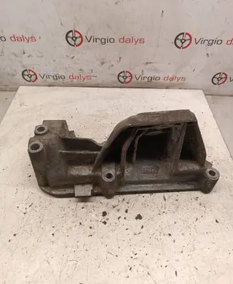 Iveco Daily 6th gen Engine mounting bracket 500376599
