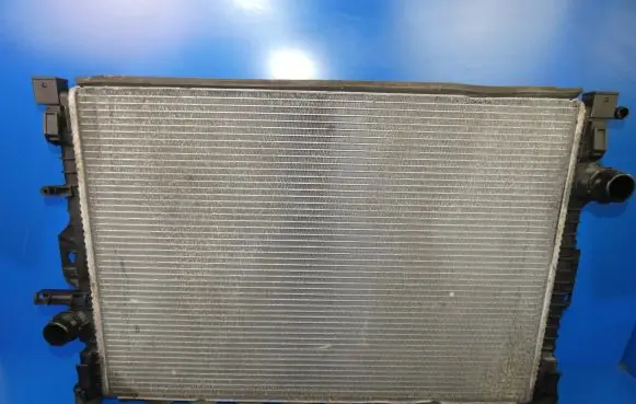 Volvo XC60 Coolant radiator