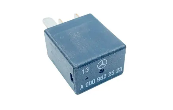 Mercedes-Benz S W222 Other relay A0009822523