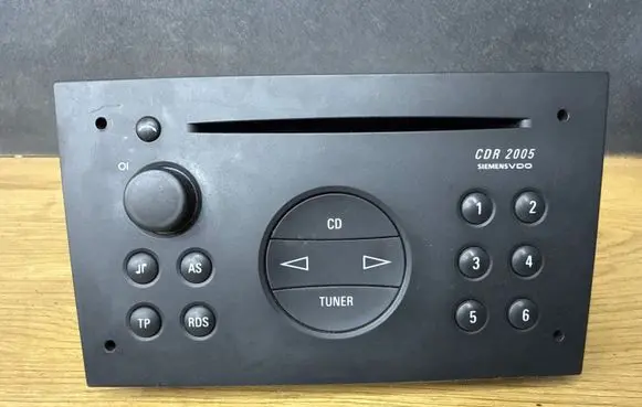 Opel Vivaro Radio/CD/DVD/GPS head unit 330886636 CDR2005 24469305