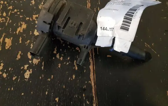 Chrysler Pacifica Turbo solenoid valve 04880250AD