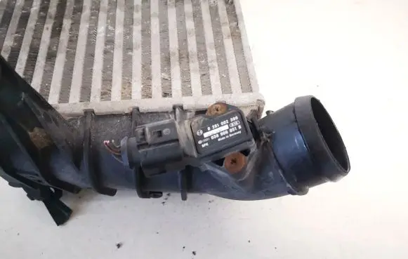 Skoda Fabia Mk2 (5J) Air pressure sensor 0281002399 038906051b