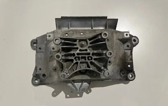 Porsche Macan (95B) Gearbox mounting bracket 95B399263