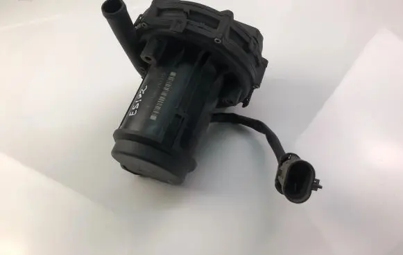 Opel Vectra B Secondary air pump 90530018