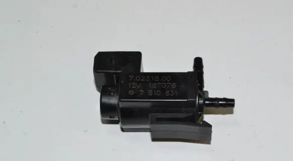 BMW 5 F10 F11 Turbo solenoid valve 70231800