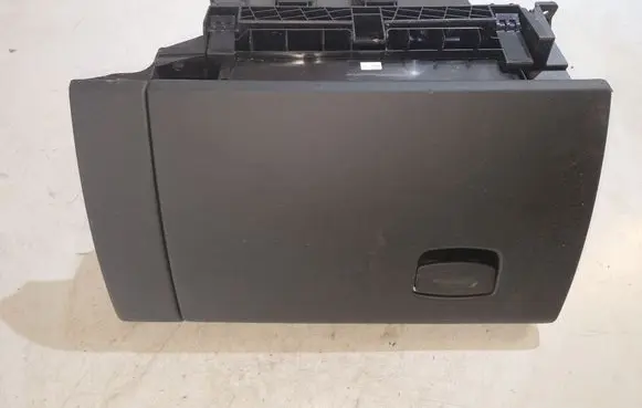 Renault Koleos II Glove box 685003744R