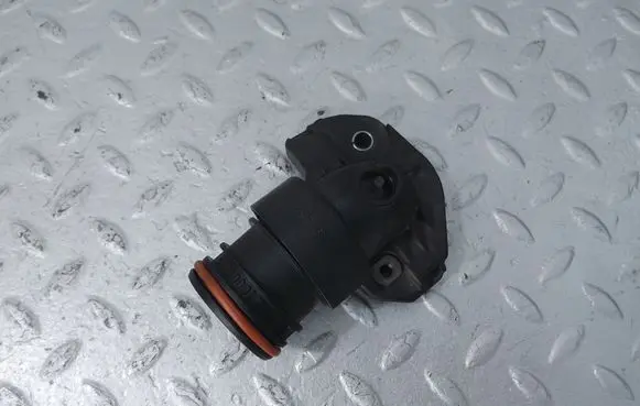 Toyota ProAce City Engine coolant pipe/hose Z16005526
