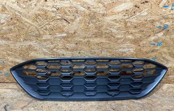 Ford Focus Front bumper upper radiator grill JX7B-8200-TA S2508B031-M